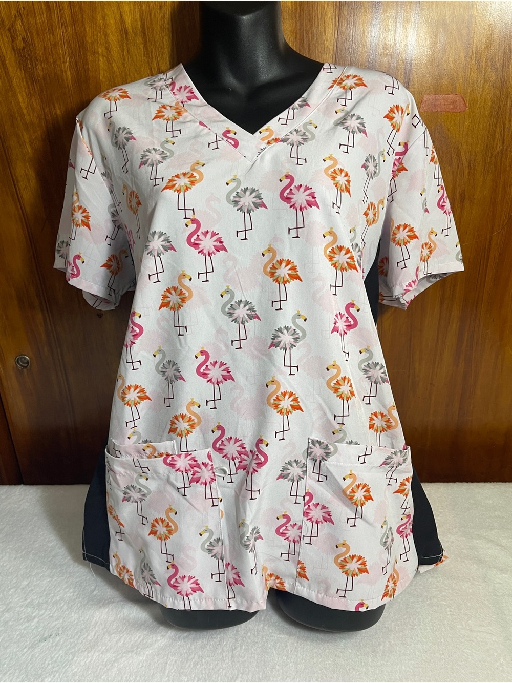 Divine stretch woman’s XL flamingo print medical scrub, top and white and pink